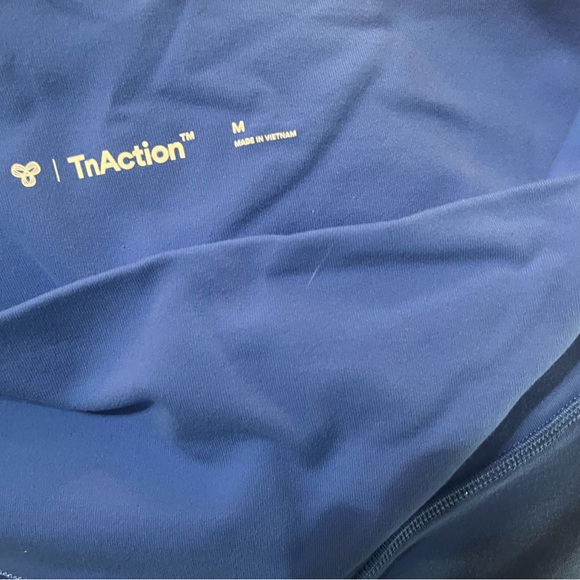 TnAction Aritzia leggings - Picture 3 of 4